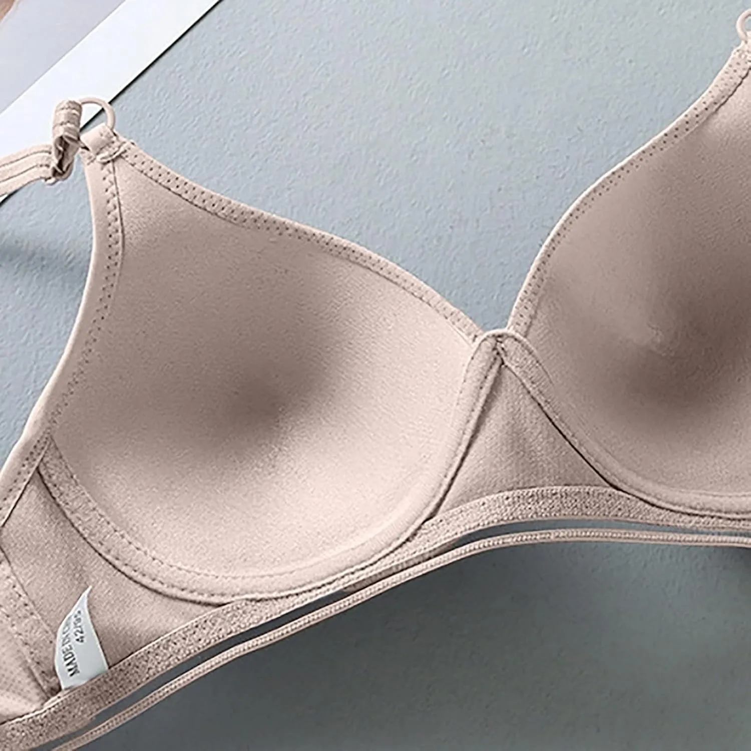 Bras for Older Women, 2025 New Wirefree Bra Stretchable Straps Bras Push Up Bra No Underwire Plus Size Bra