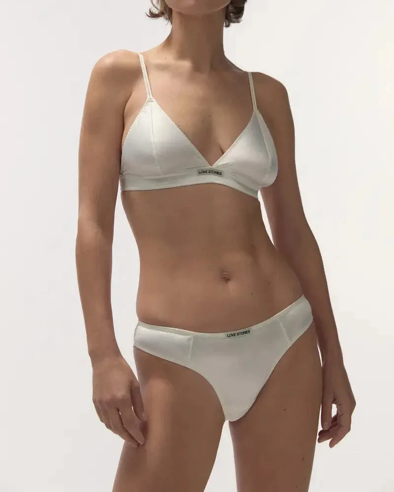 DARLING SPORTY BRALETTE | OFF WHITE