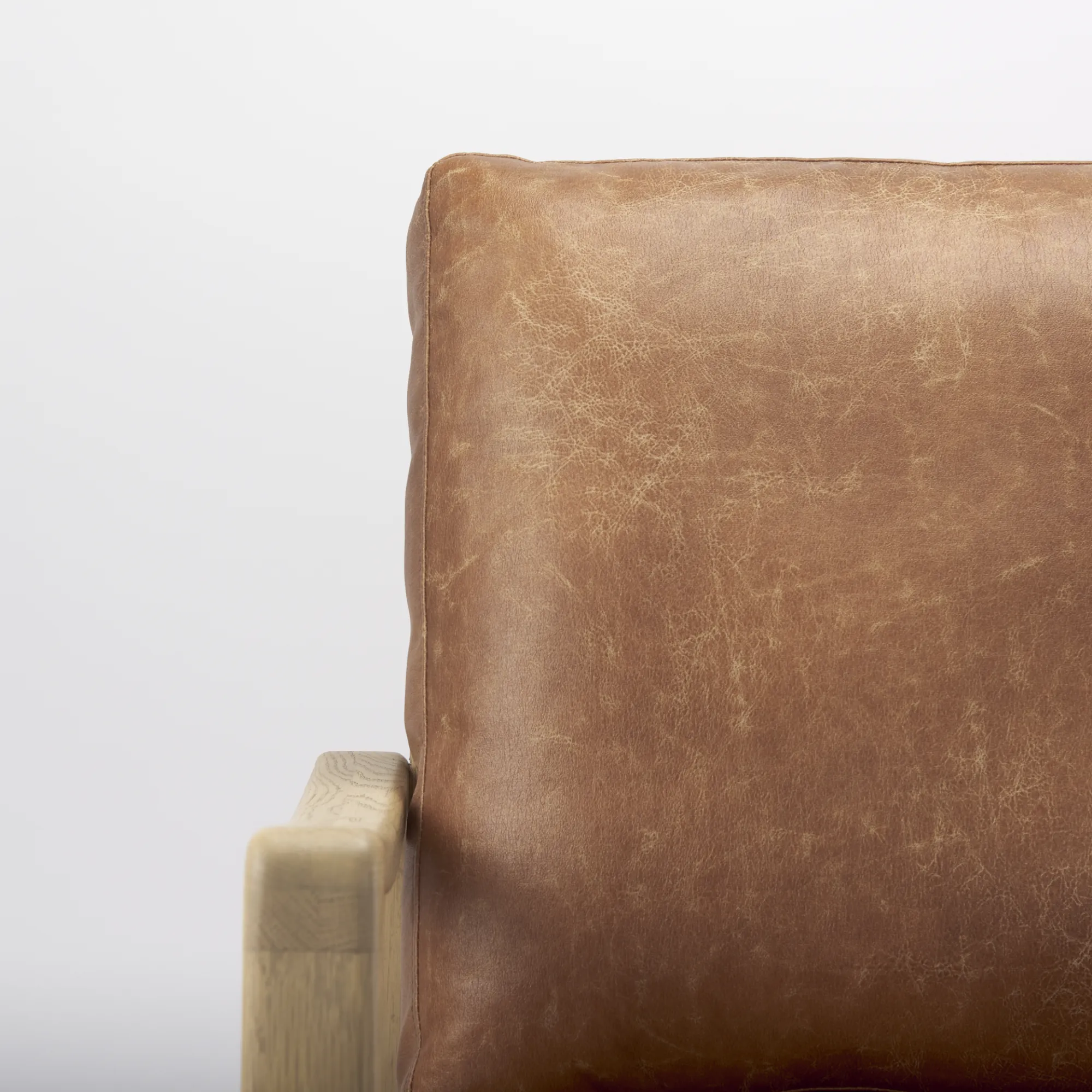 Raeleigh Accent Chair